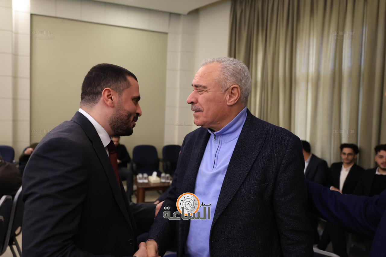 Madar Al-Saa Images 0.37079181031009