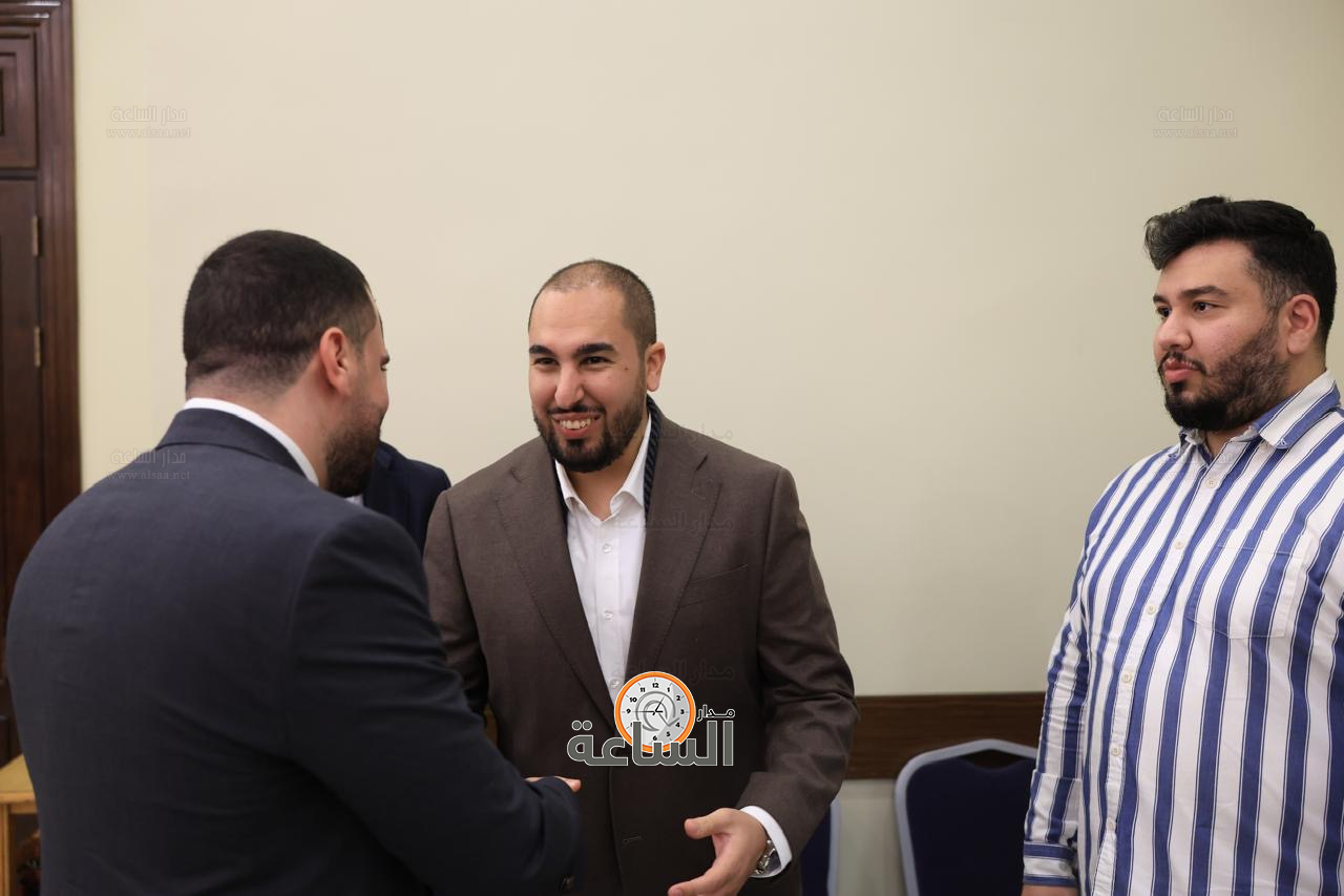 Madar Al-Saa Images 0.271437071588013