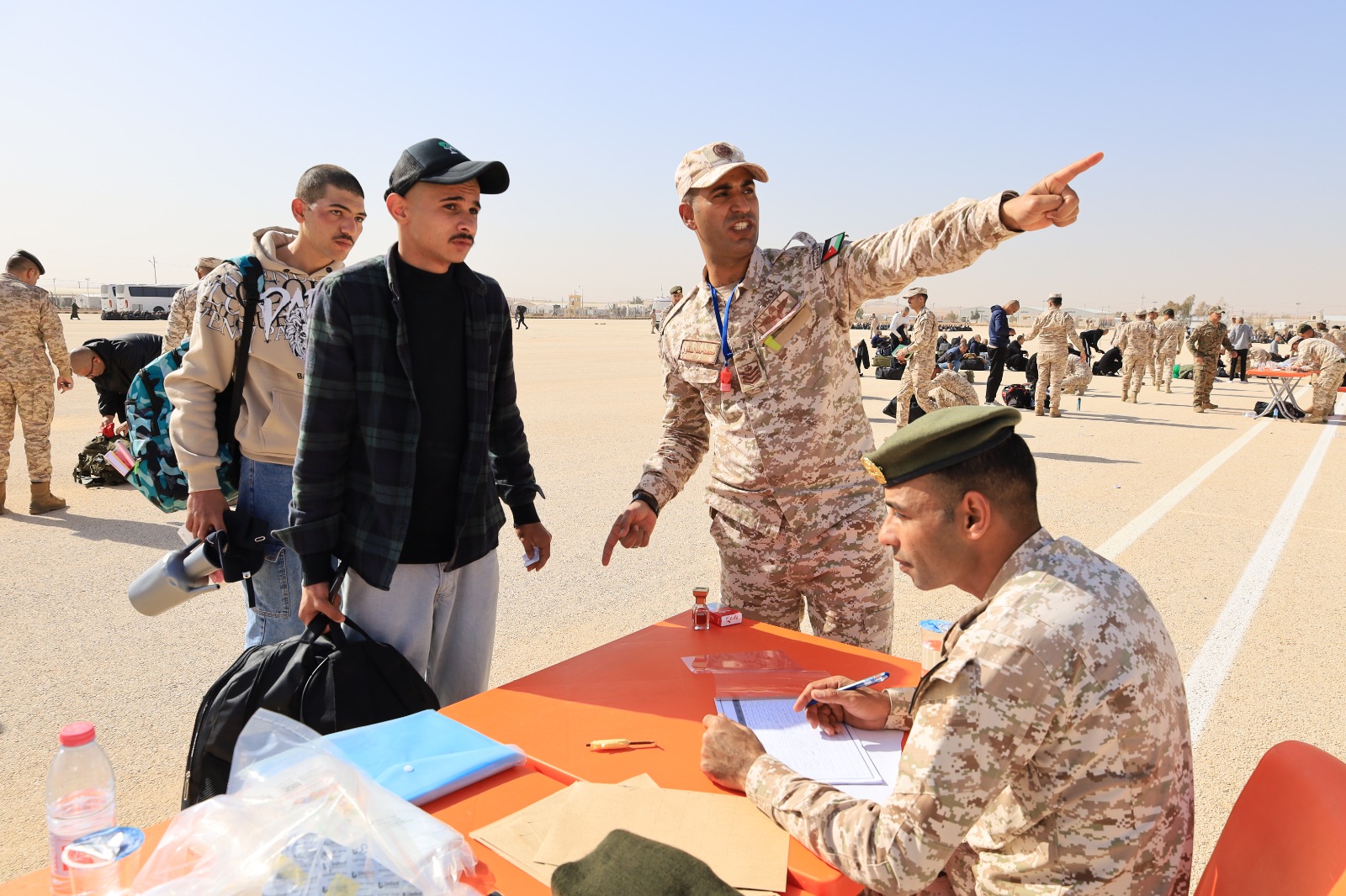 Madar Al-Saa Images 0.3783763667753408