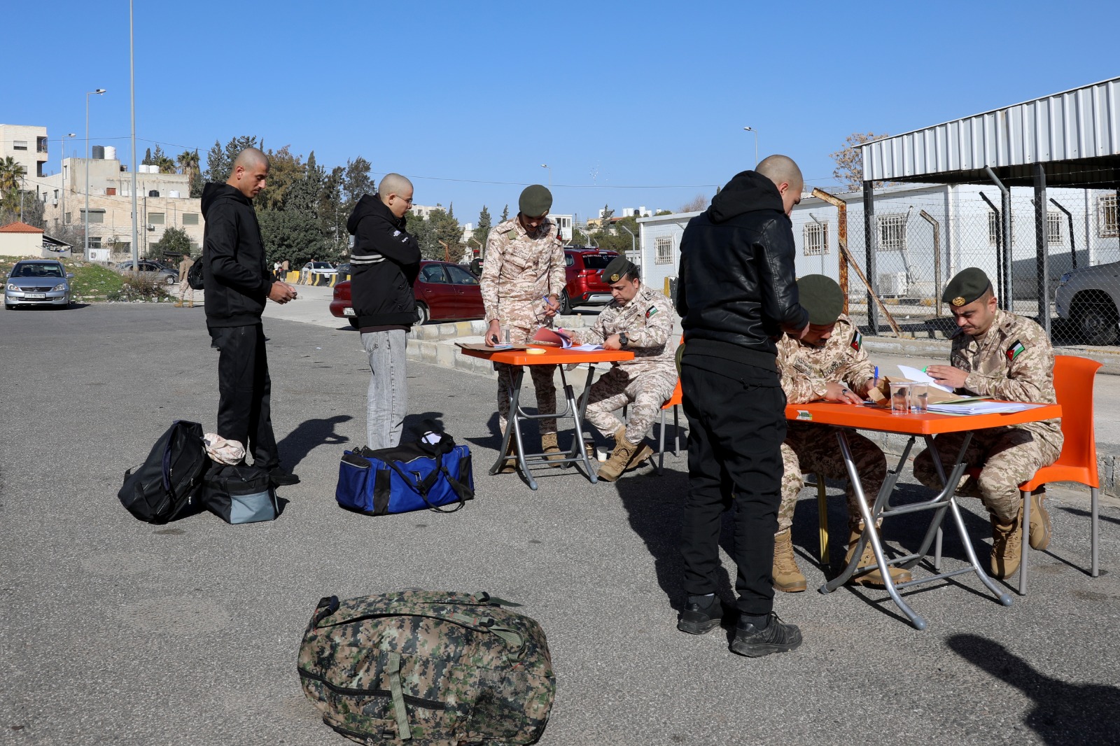 Madar Al-Saa Images 0.7992091919170254