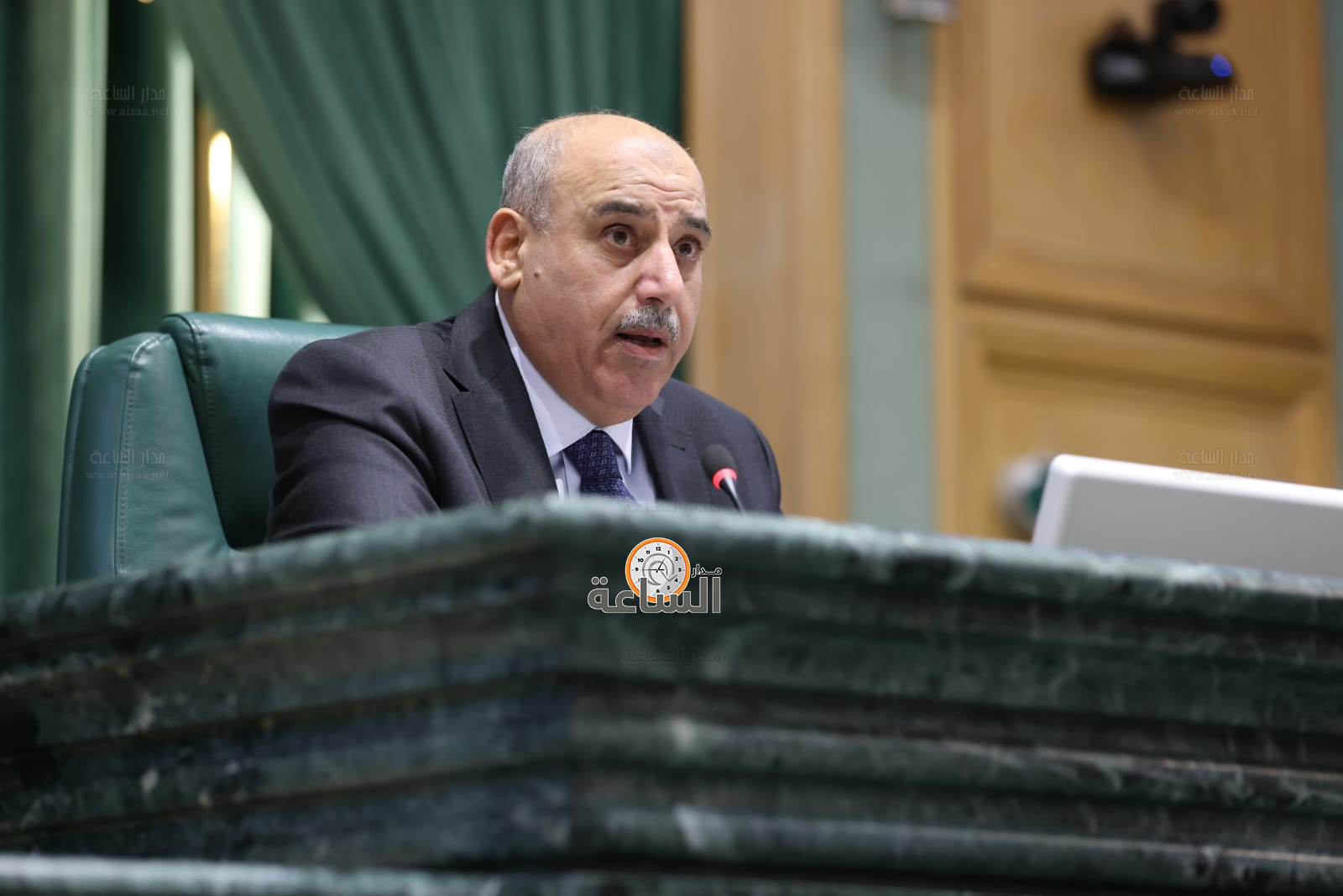 Madar Al-Saa Images 0.3993335174781606