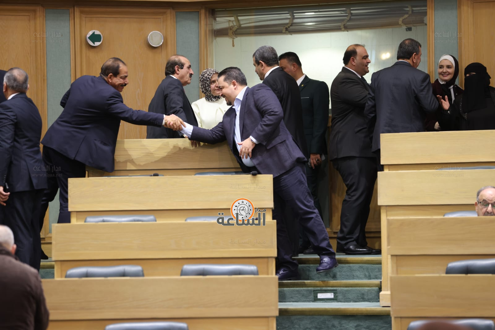 Madar Al-Saa Images 0.6750825415717278