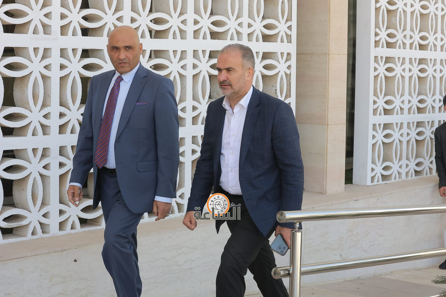 Madar Al-Saa Images 0.401836557223083