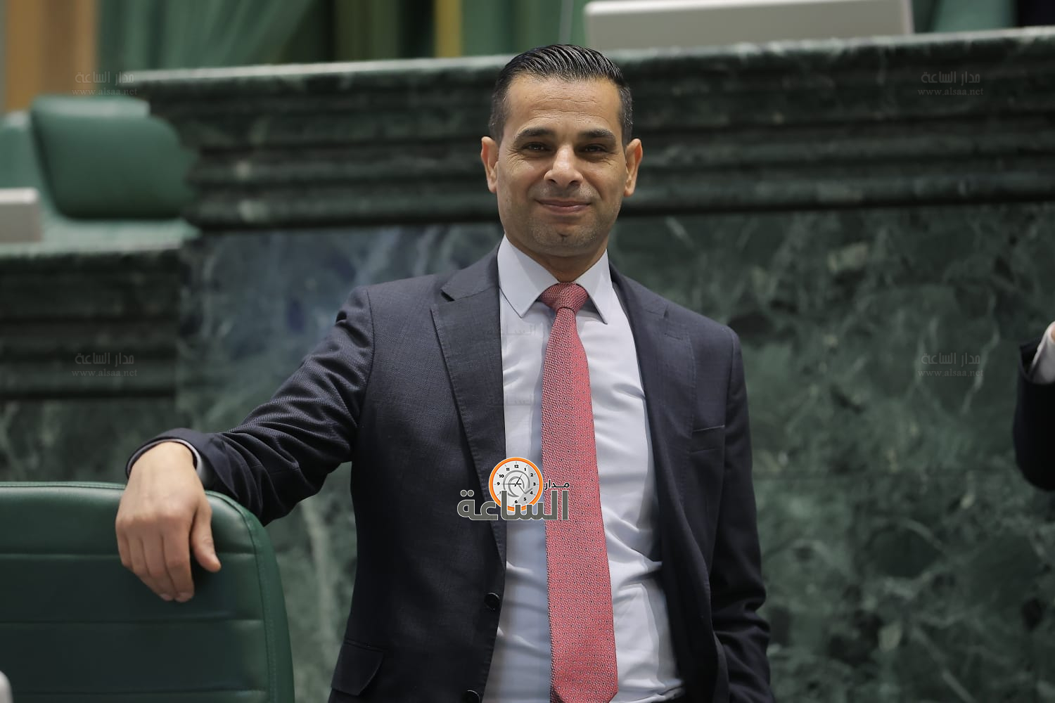 Madar Al-Saa Images 0.900037278303701