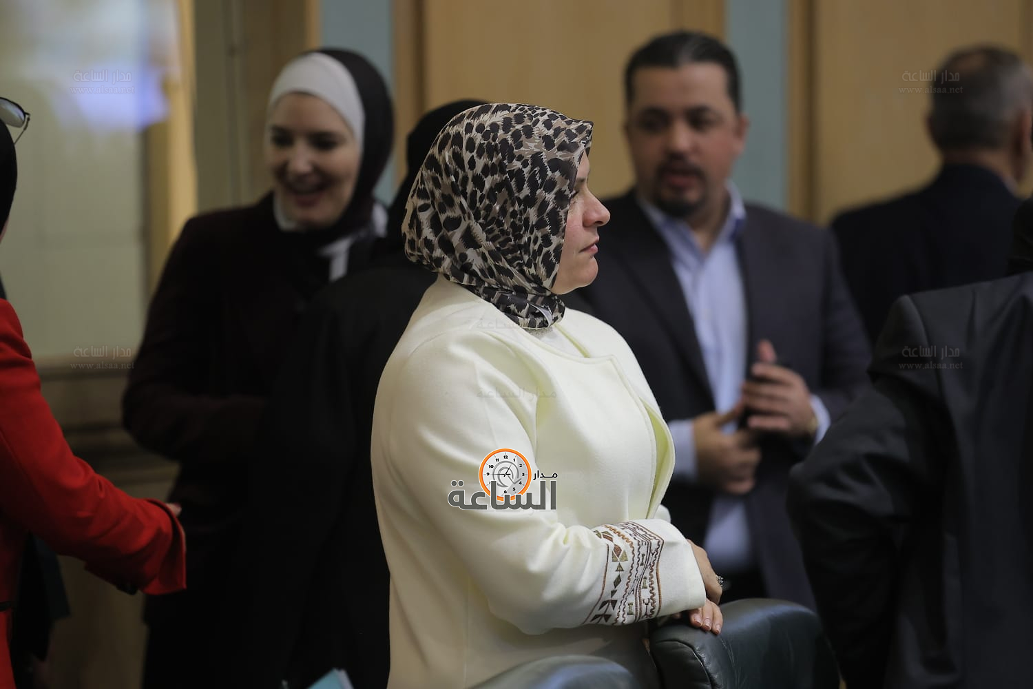 Madar Al-Saa Images 0.4822227883188729