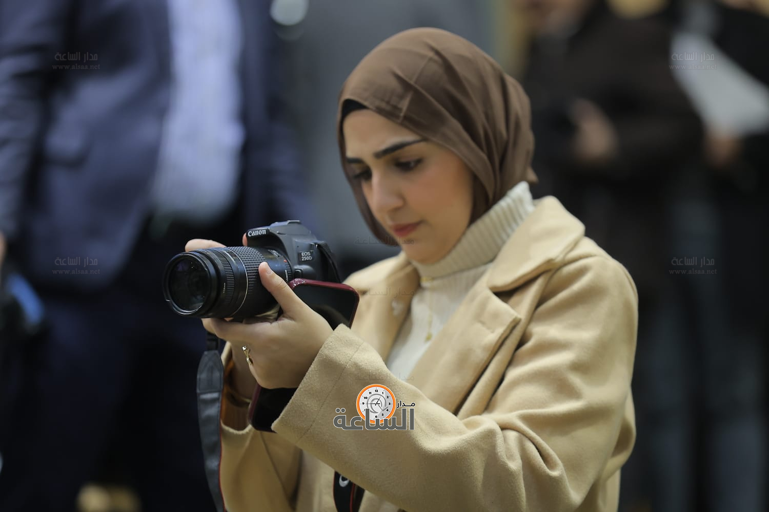 Madar Al-Saa Images 0.7869334217559197