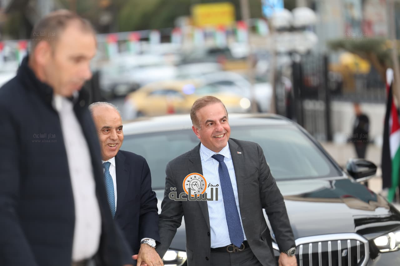 Madar Al-Saa Images 0.024742933487790997