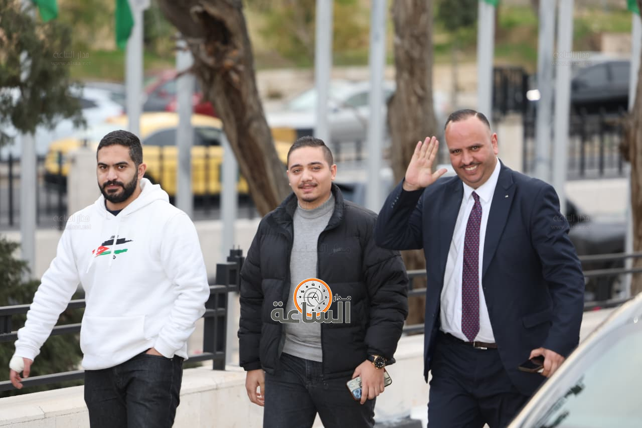 Madar Al-Saa Images 0.78348440974126