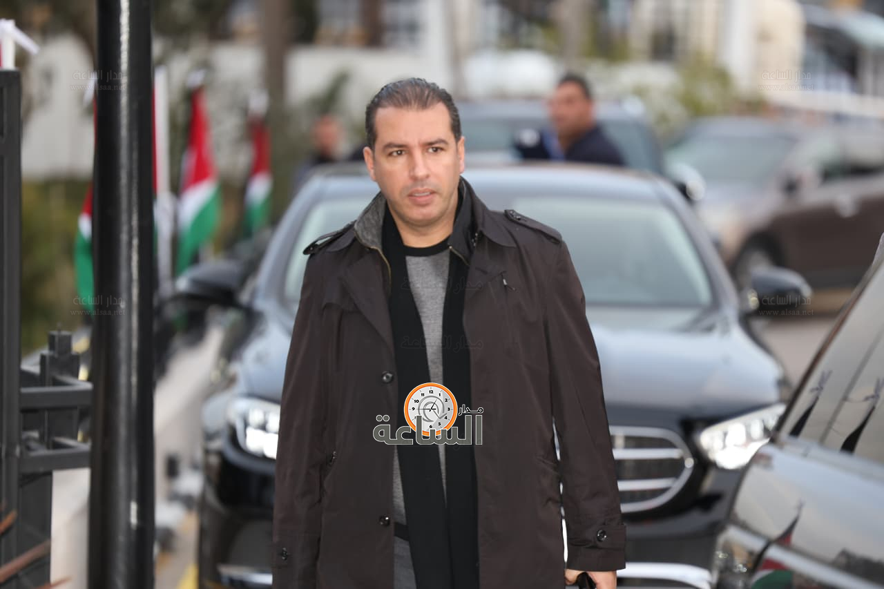 Madar Al-Saa Images 0.693240907596649