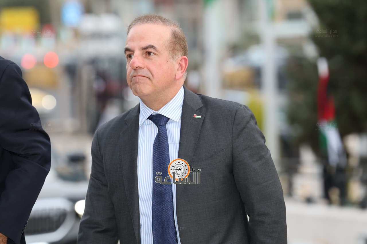 Madar Al-Saa Images 0.5144395830097626