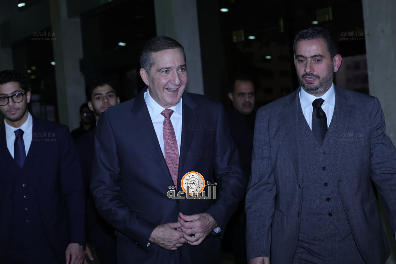 Madar Al-Saa Images 0.36804875005391324