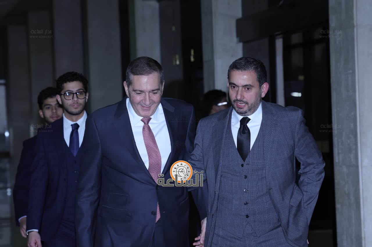 Madar Al-Saa Images 0.783468272813388