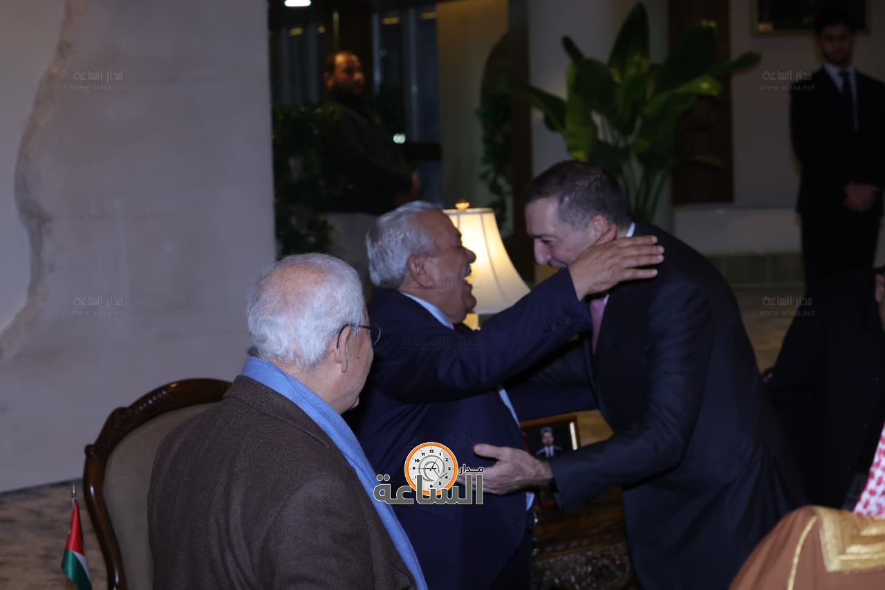 Madar Al-Saa Images 0.2111487001301935