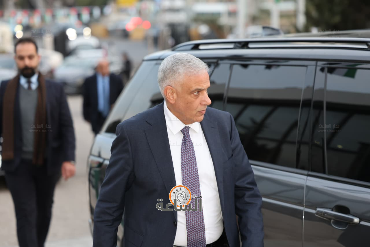 Madar Al-Saa Images 0.8156942888937274