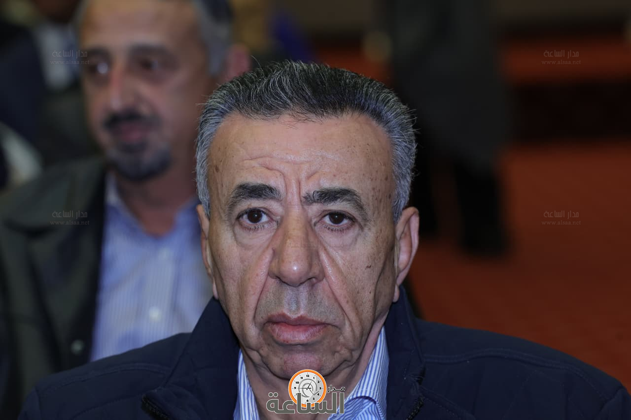 Madar Al-Saa Images 0.3306345746213579