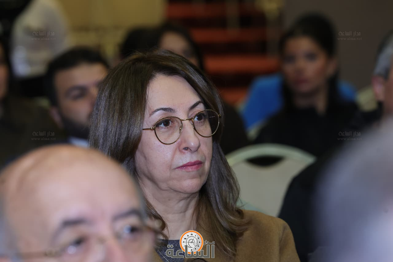 Madar Al-Saa Images 0.9149894391220231