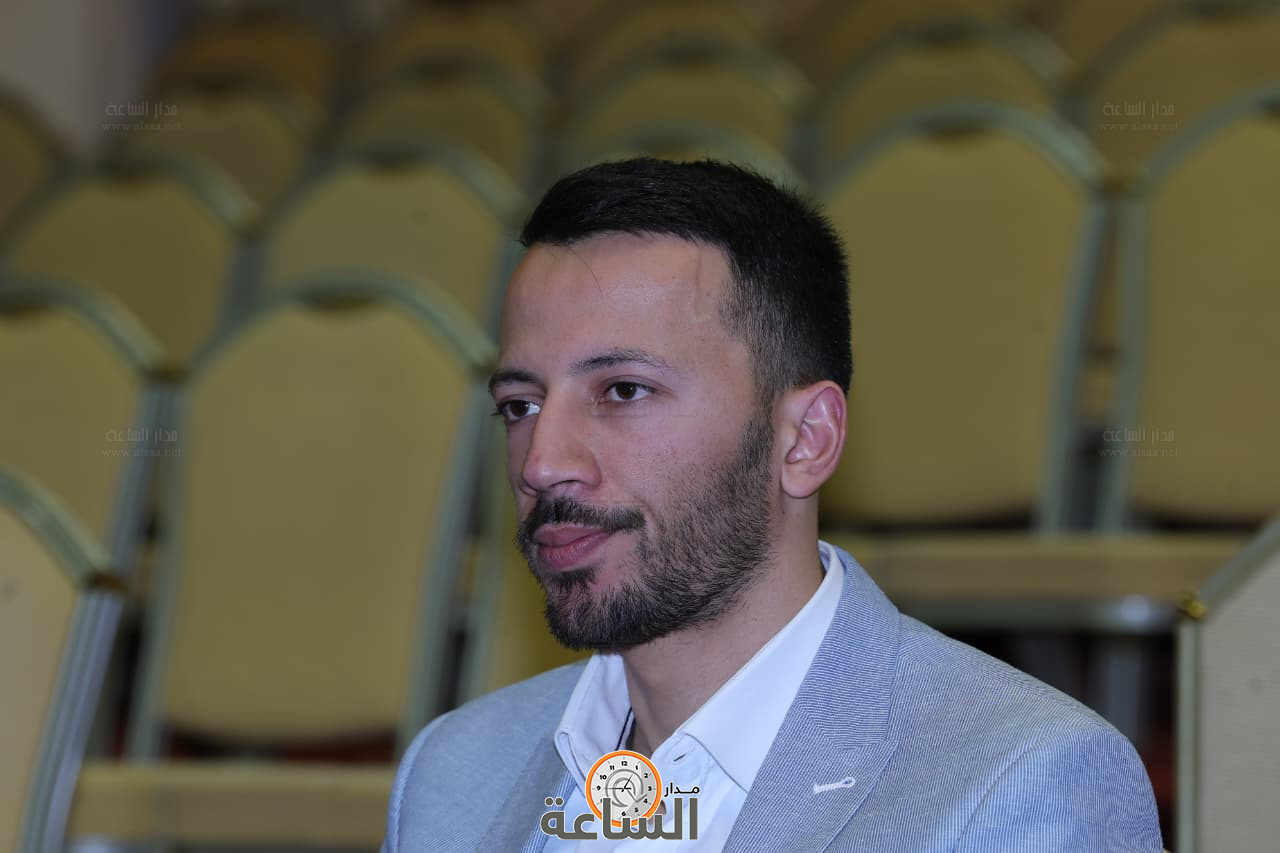 Madar Al-Saa Images 0.9615487514675459