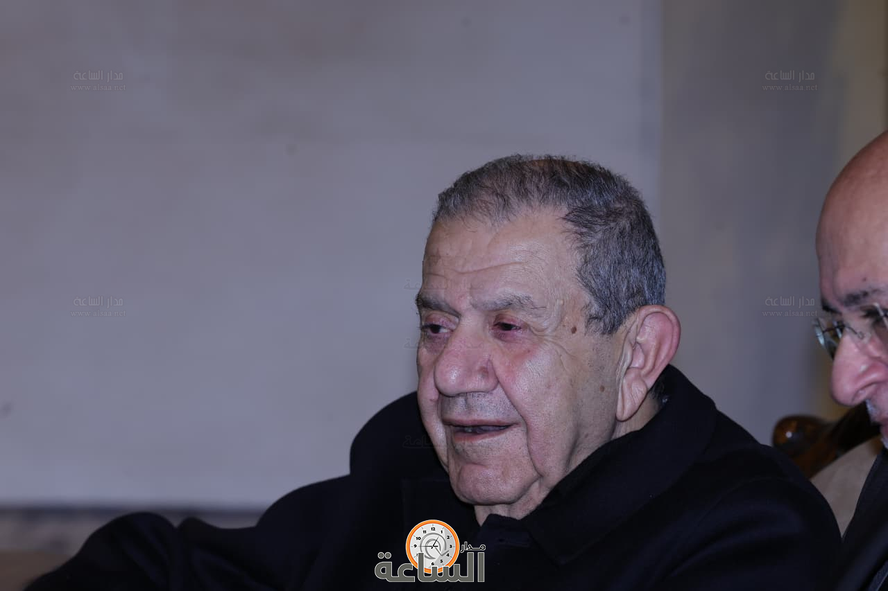 Madar Al-Saa Images 0.8886874365741899