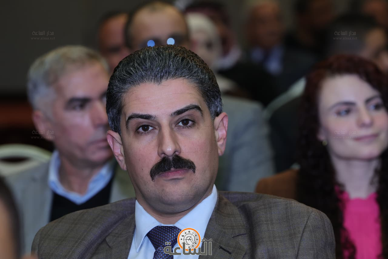 Madar Al-Saa Images 0.7345143187522702