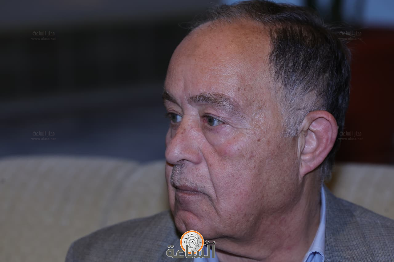 Madar Al-Saa Images 0.5863060538213594