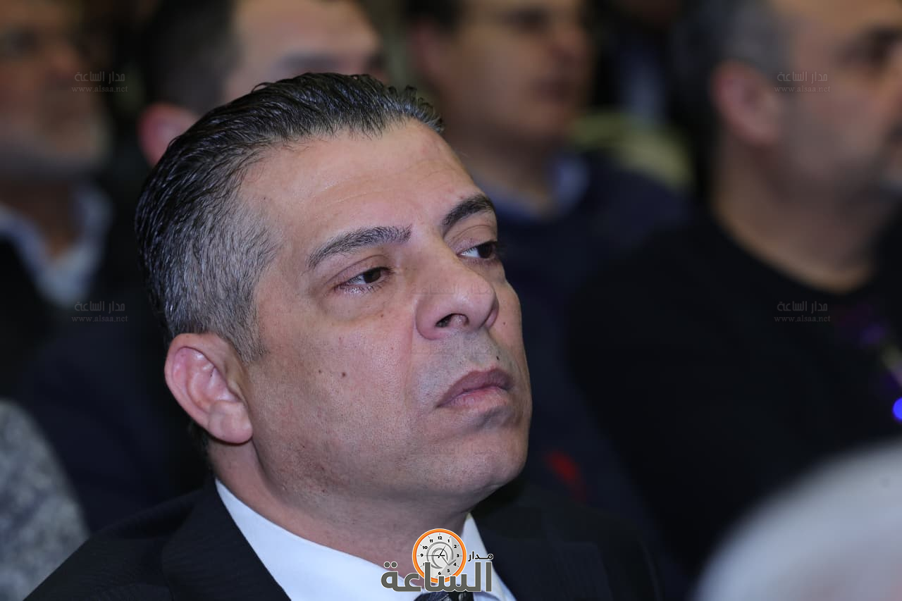 Madar Al-Saa Images 0.3903327456304817