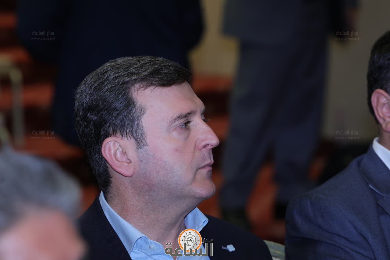 Madar Al-Saa Images 0.6107656783887797