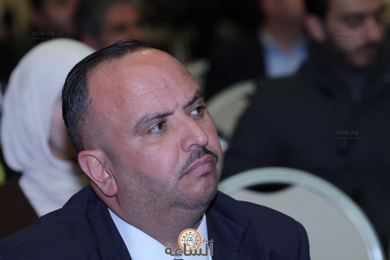 Madar Al-Saa Images 0.4428628044376546