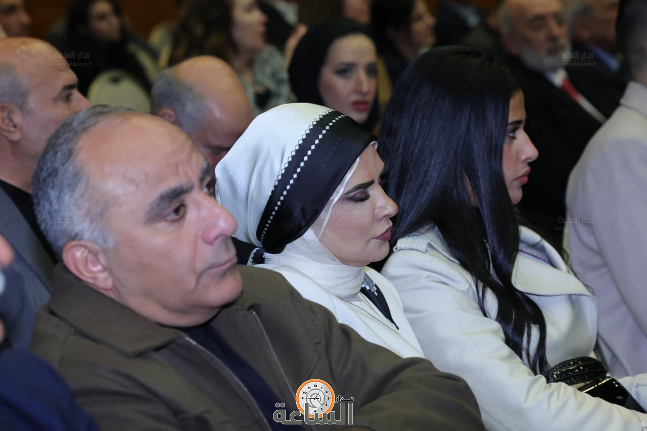 Madar Al-Saa Images 0.8310227131425302