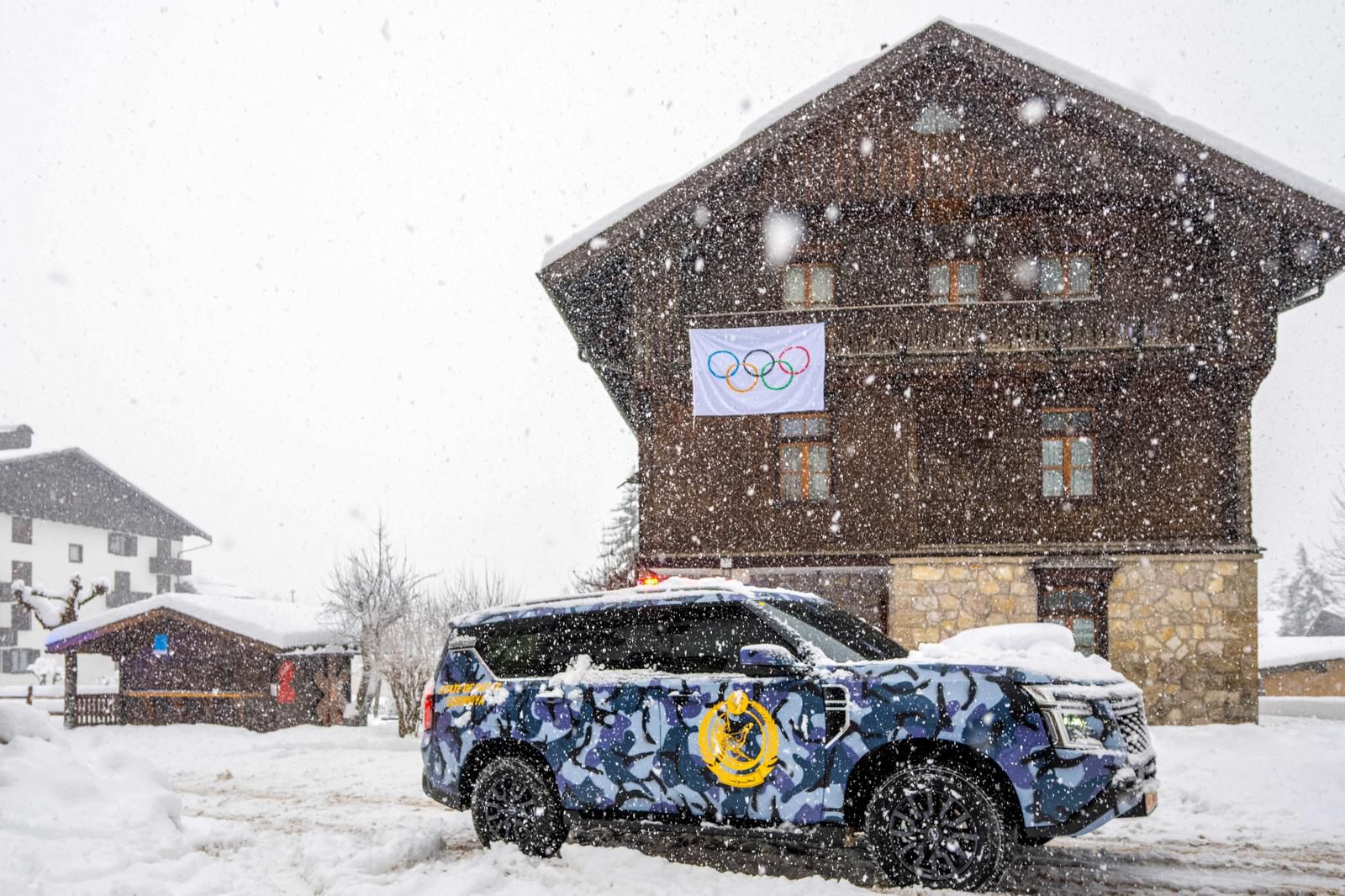 Madar Al-Saa Images 0.9809627225960369