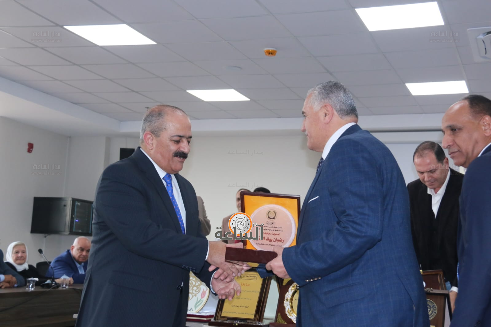 Madar Al-Saa Images 0.9711106721917249