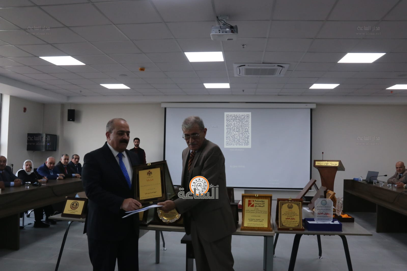 Madar Al-Saa Images 0.7118088166458478