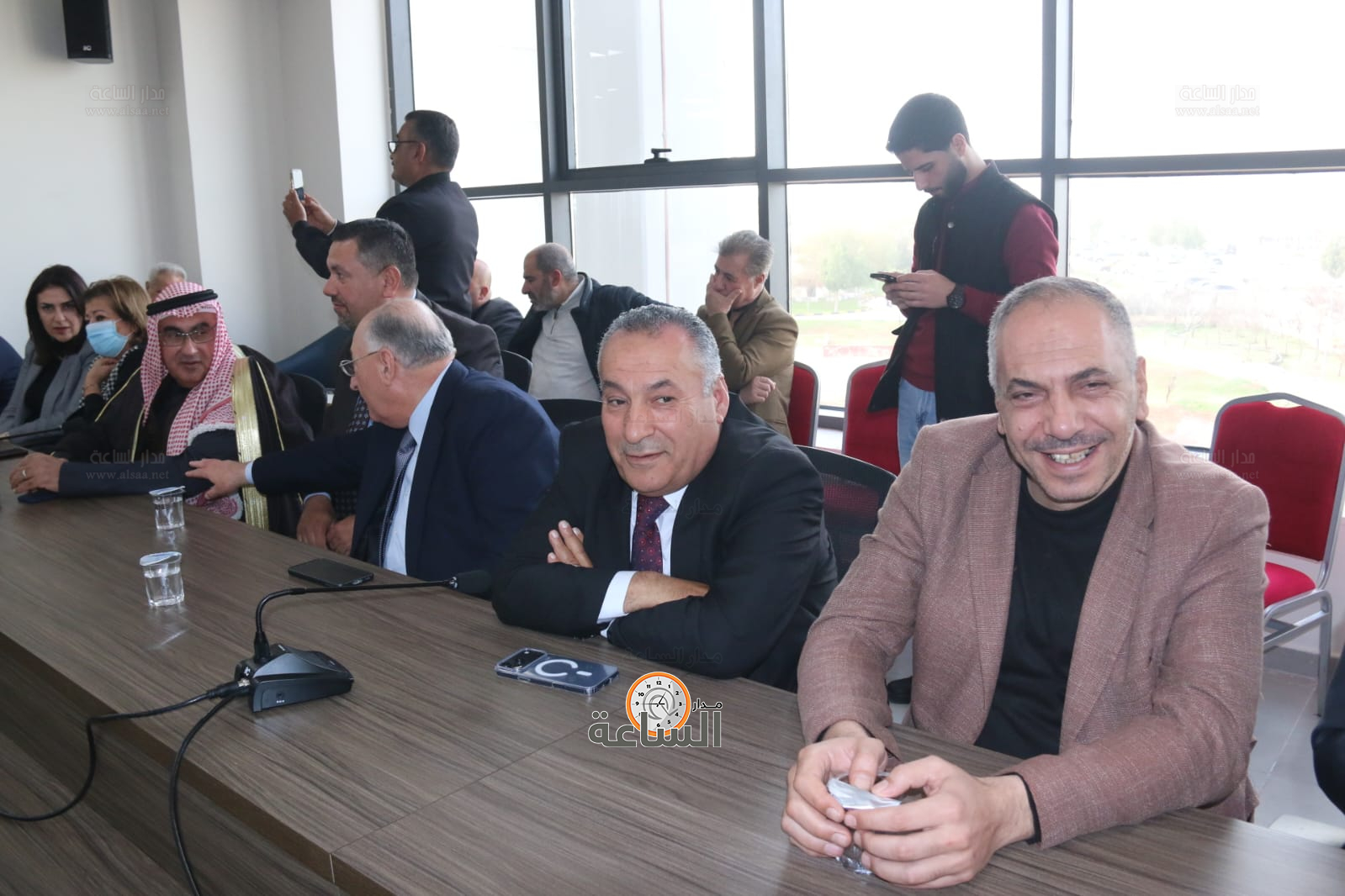 Madar Al-Saa Images 0.6380829554036926