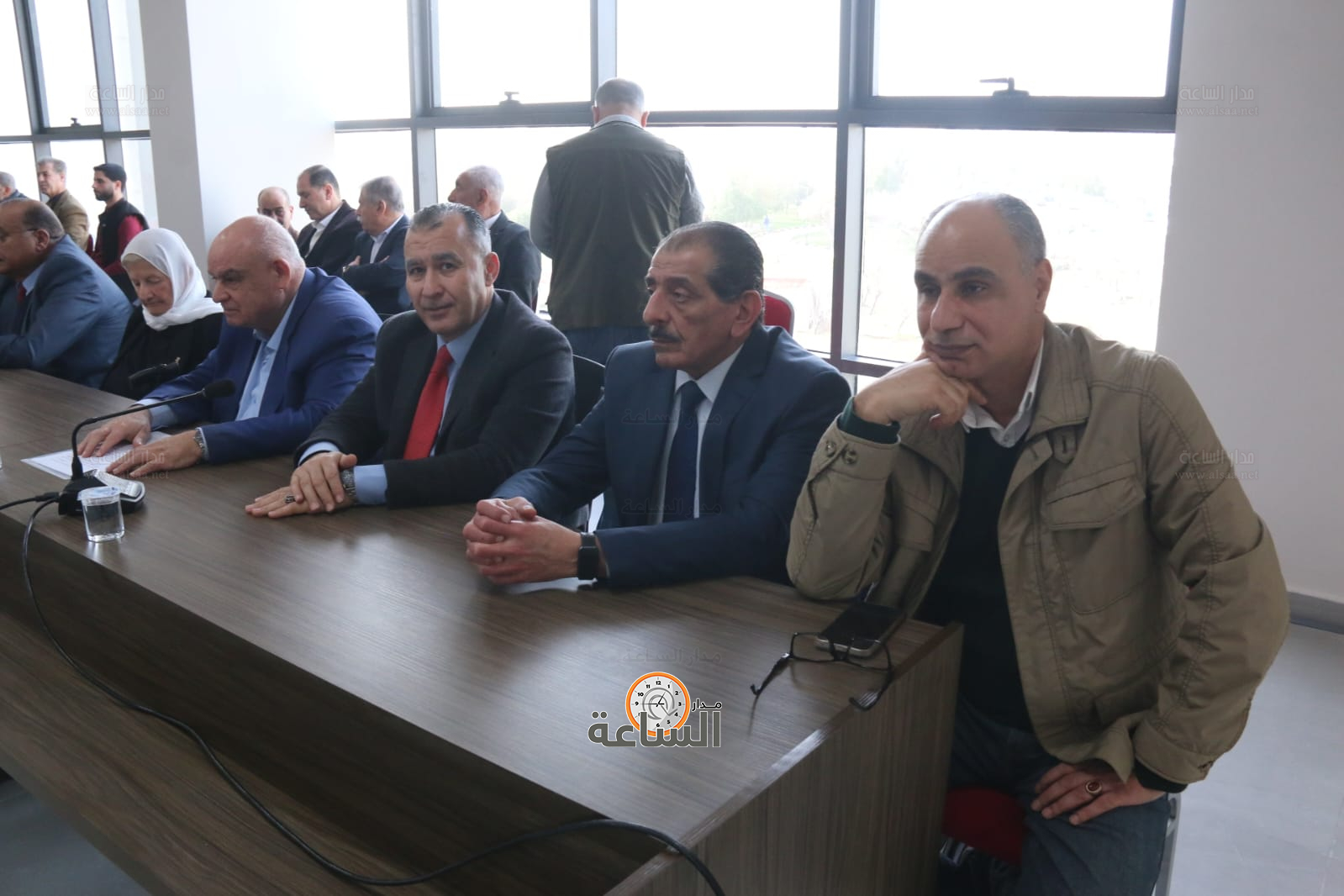 Madar Al-Saa Images 0.16225452342000835