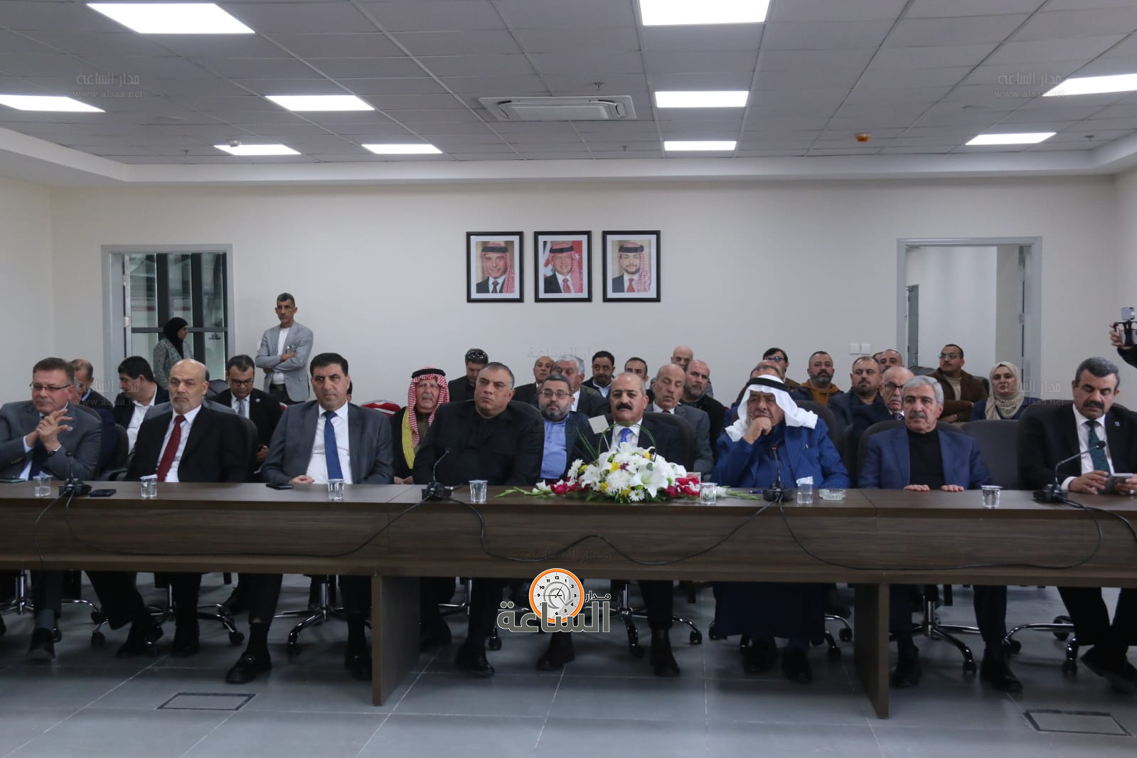 Madar Al-Saa Images 0.60975100932906