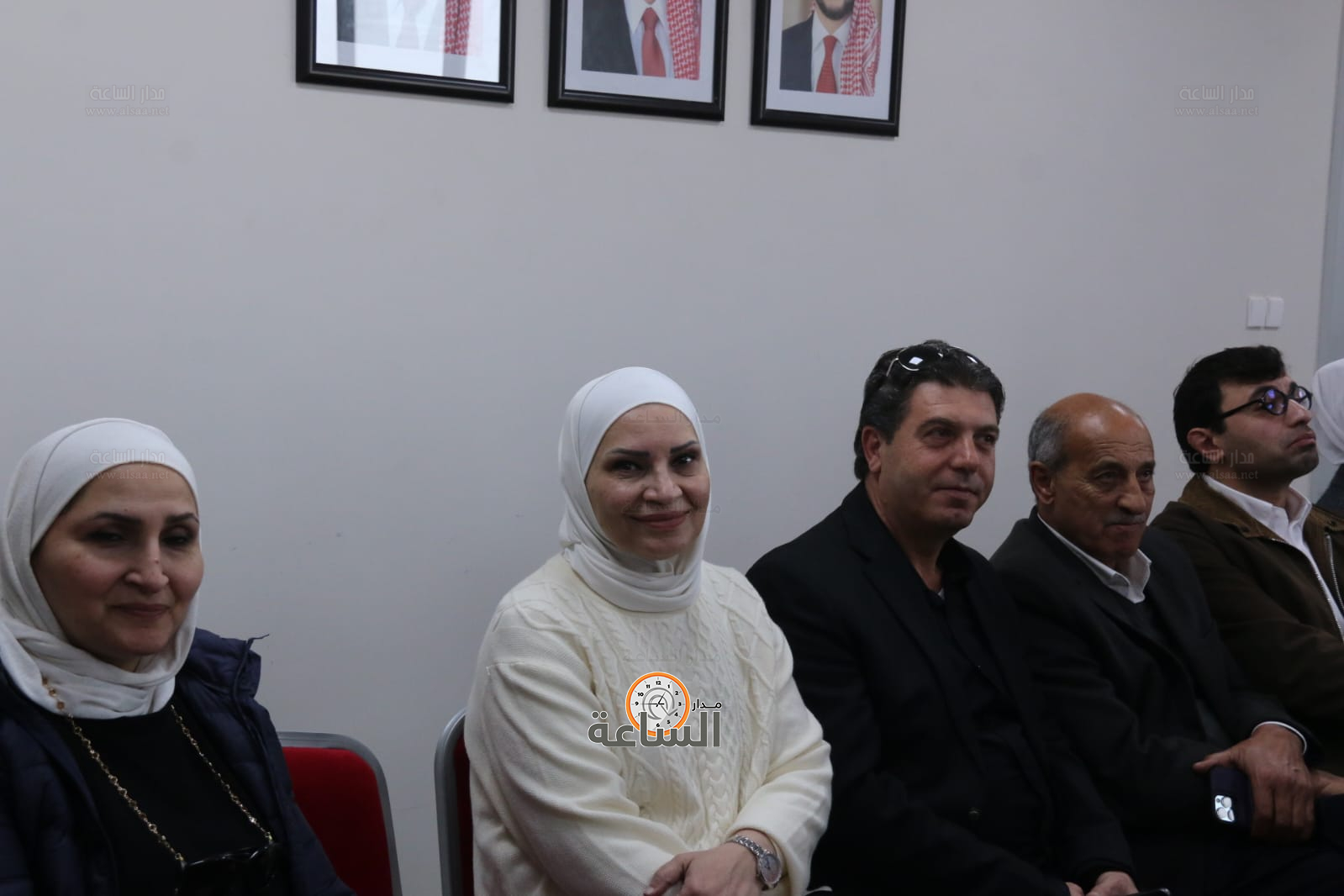 Madar Al-Saa Images 0.2725629739921973