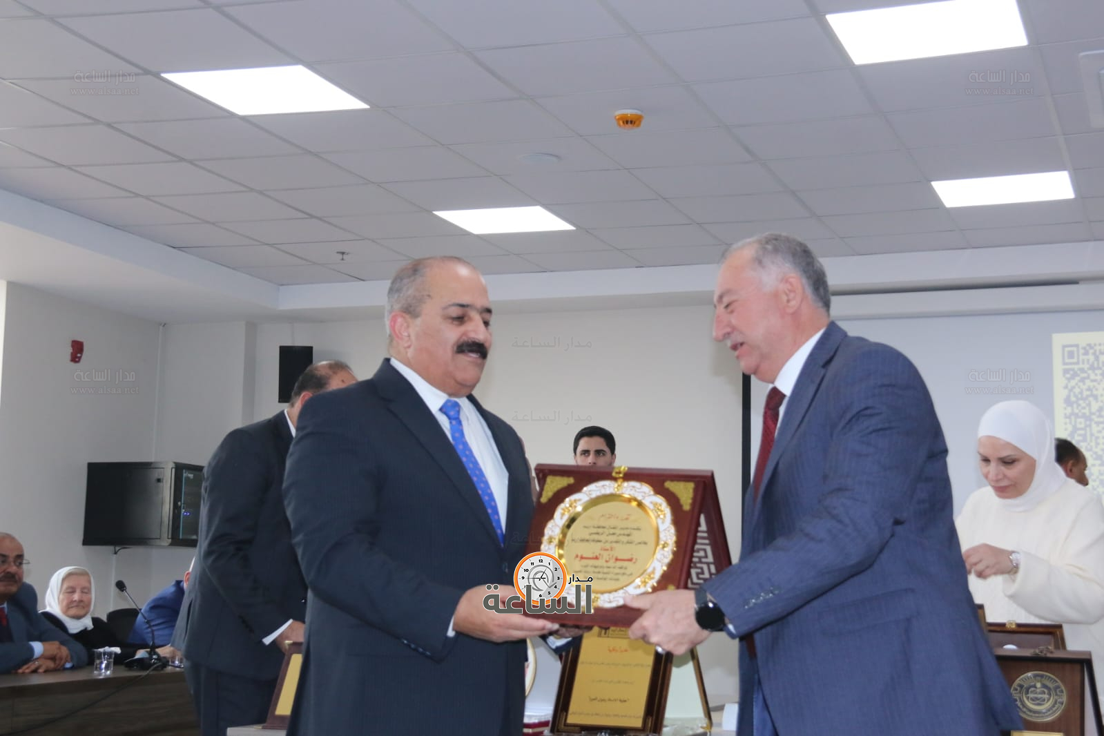 Madar Al-Saa Images 0.2158933747033377