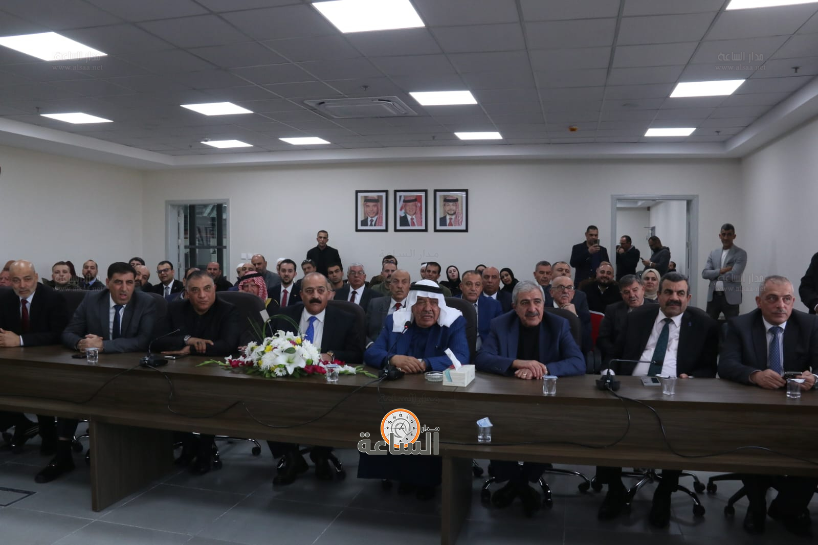 Madar Al-Saa Images 0.0007510871484238679