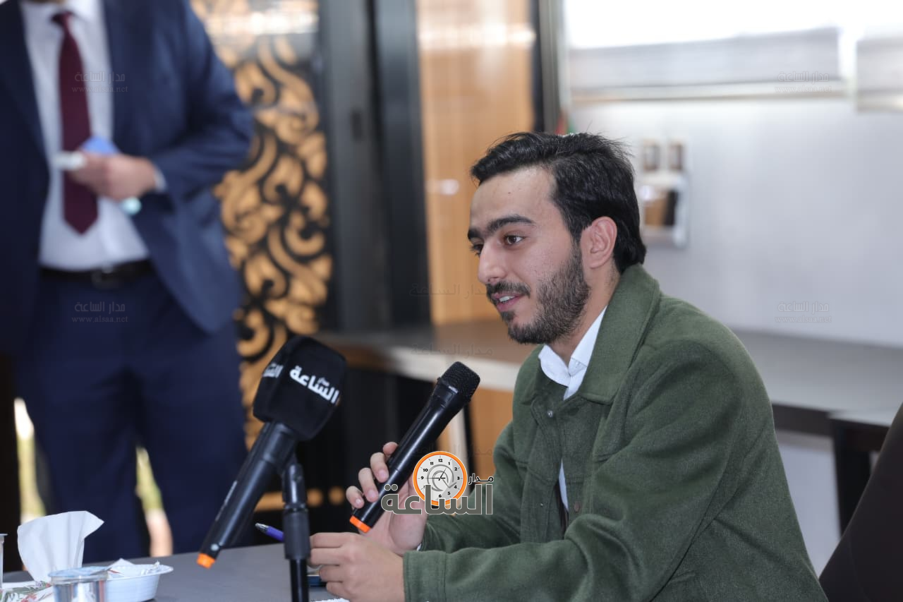 Madar Al-Saa Images 0.5510577389965137