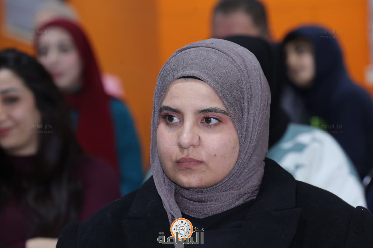 Madar Al-Saa Images 0.038748426622299825