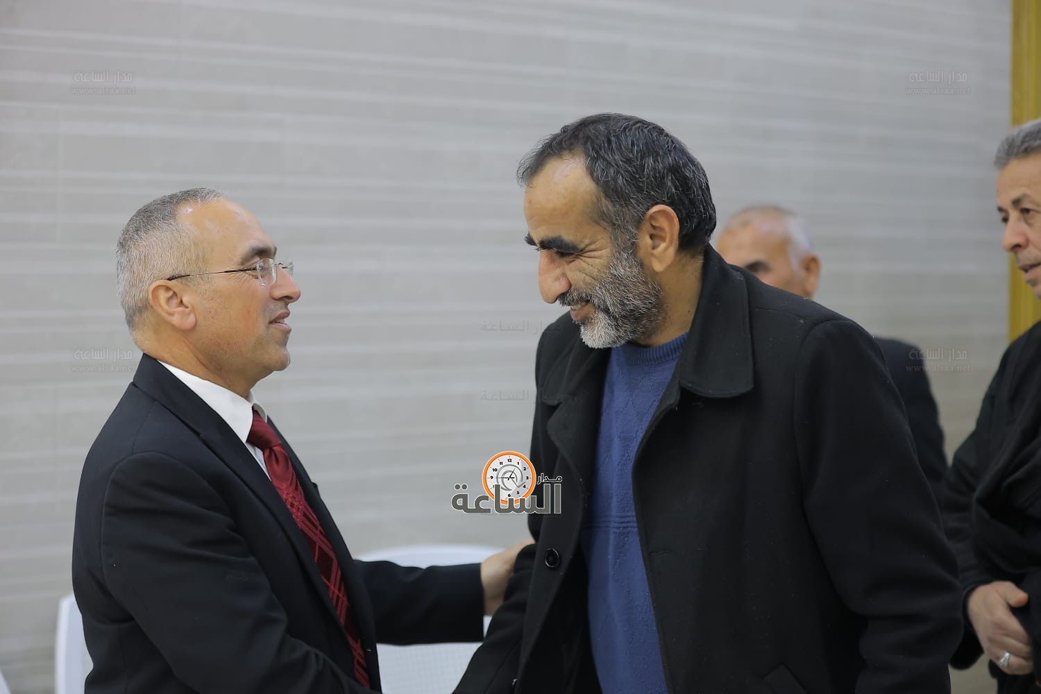 Madar Al-Saa Images 0.2836110720569337