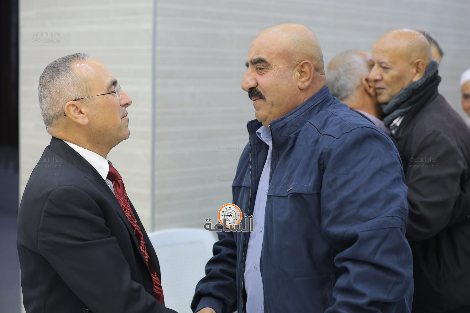 Madar Al-Saa Images 0.3762801785402775