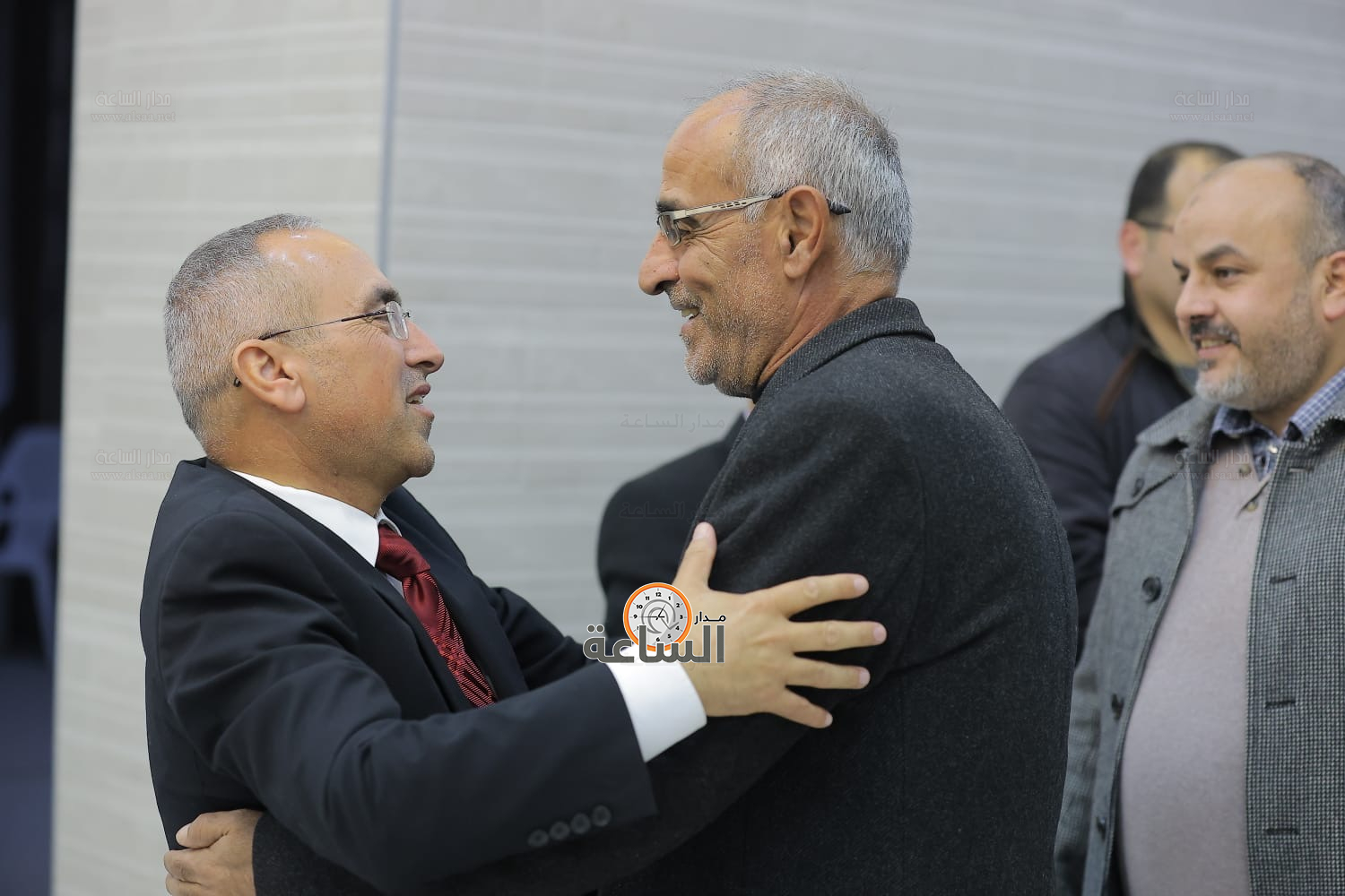 Madar Al-Saa Images 0.6890433967724502