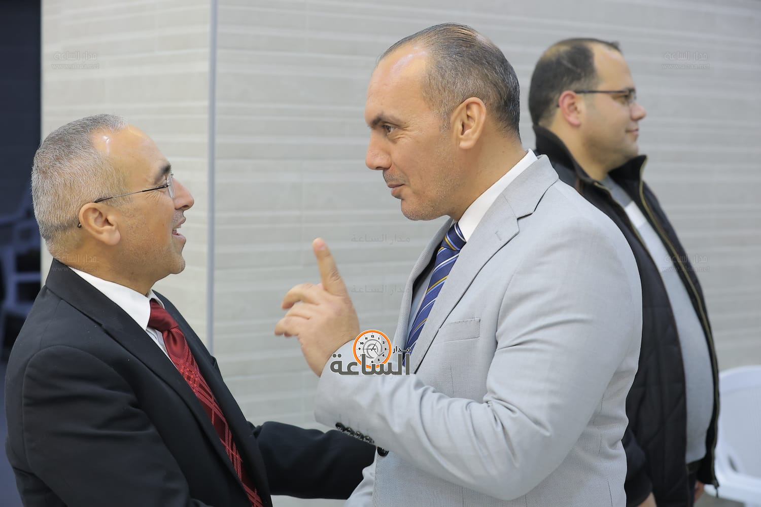 Madar Al-Saa Images 0.8260338572960814