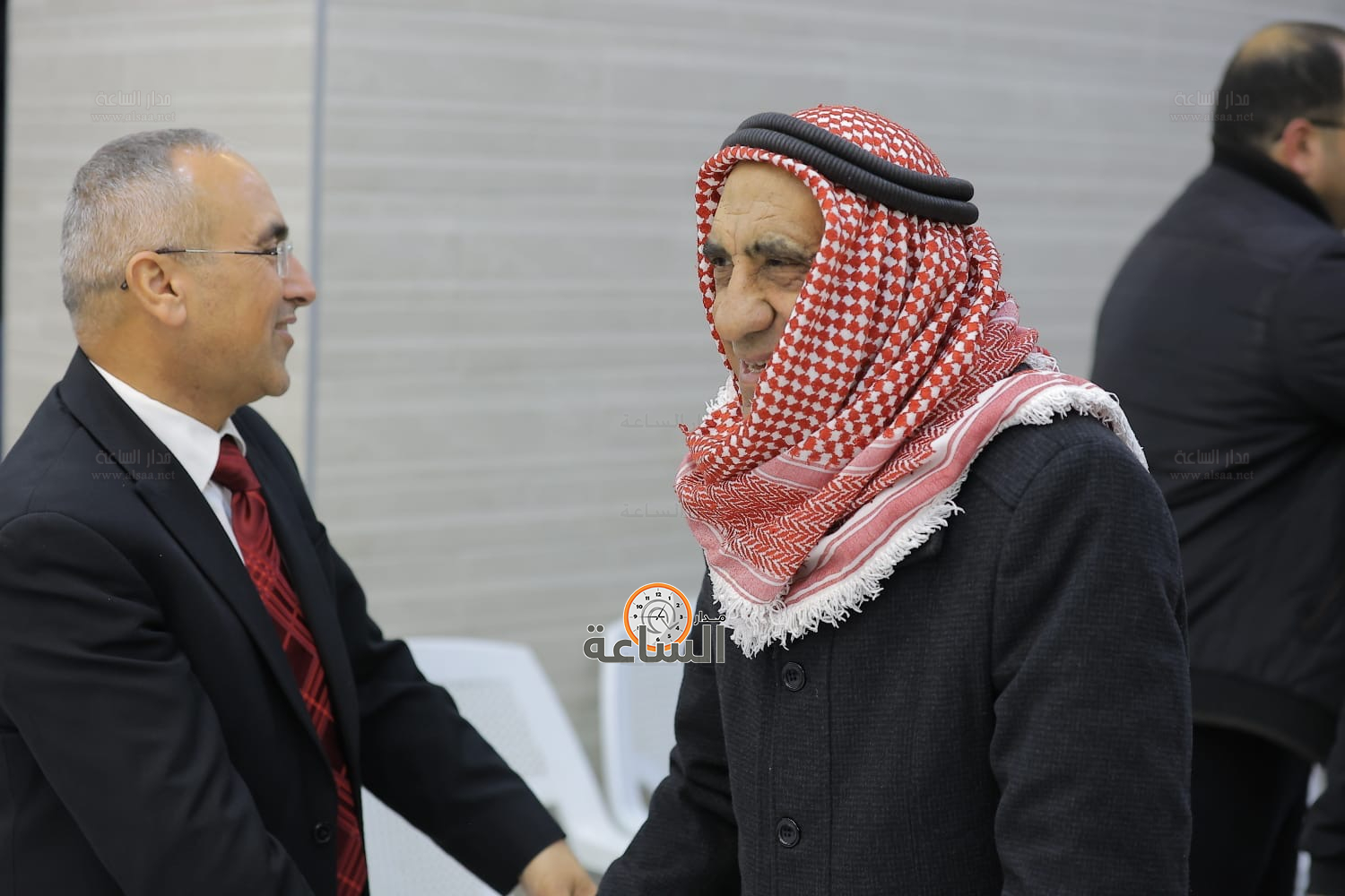 Madar Al-Saa Images 0.30836185373379