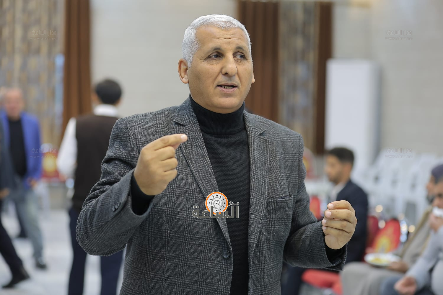 Madar Al-Saa Images 0.6176757385987591