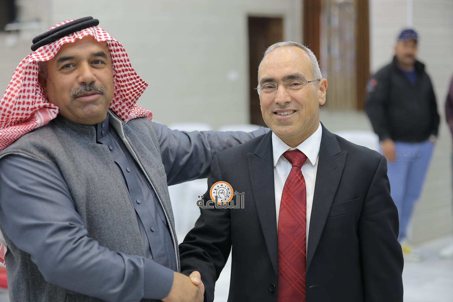 Madar Al-Saa Images 0.32591047776825144