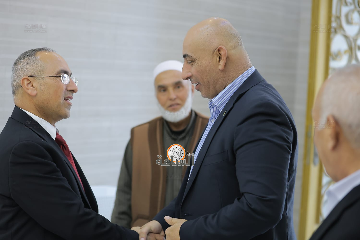 Madar Al-Saa Images 0.768505708495974