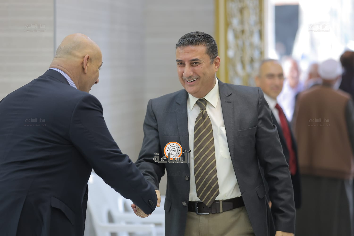 Madar Al-Saa Images 0.2925339102441378