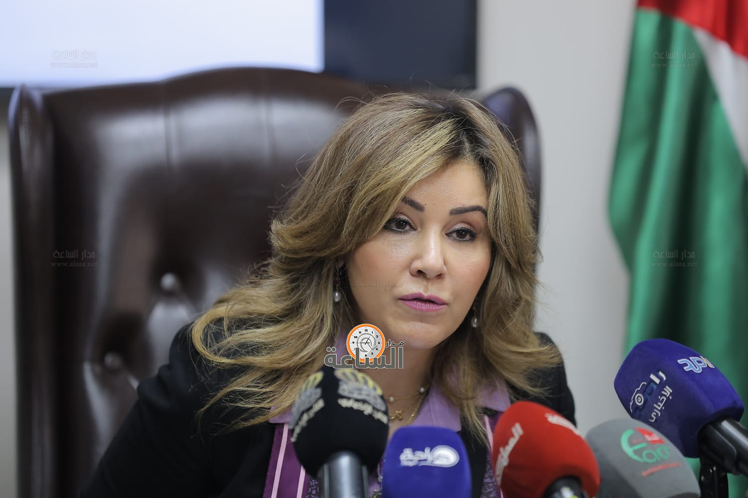 Madar Al-Saa Images 0.6969837854868721