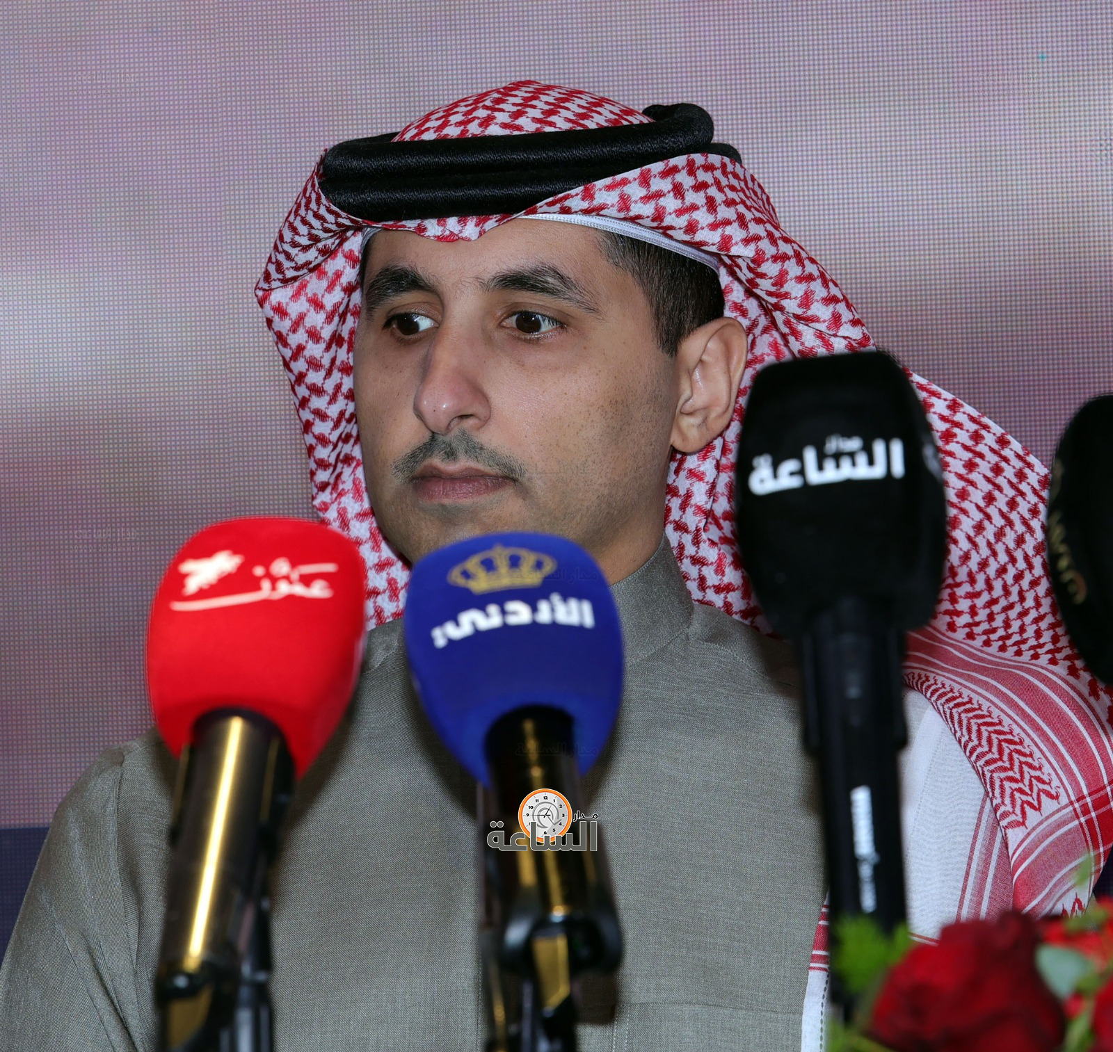 Madar Al-Saa Images 0.18798366057372995